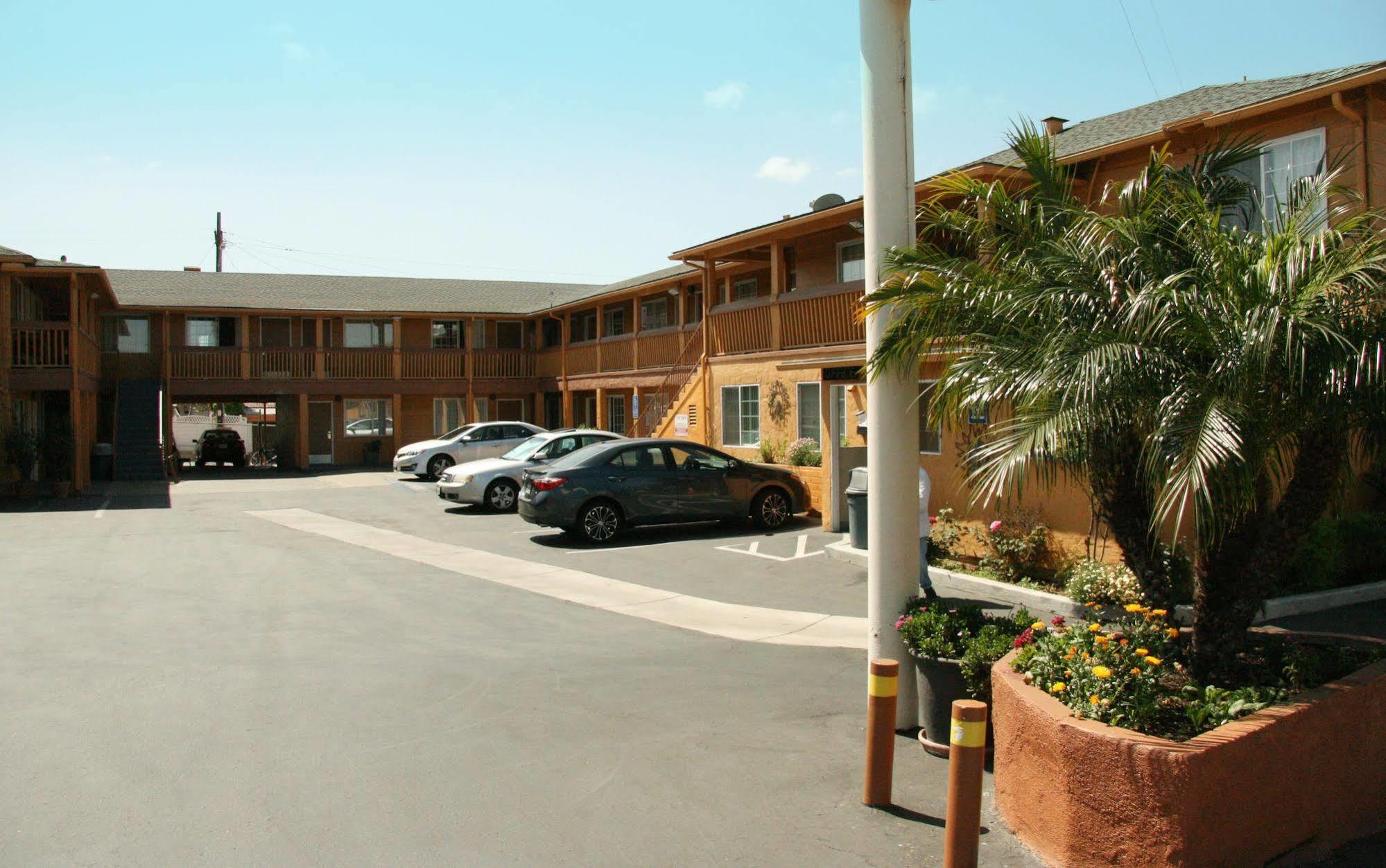 Navajo Lodge Lemon Grove Exterior photo